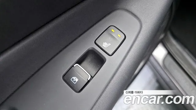 Hyundai Santafe 2021 — фото 18