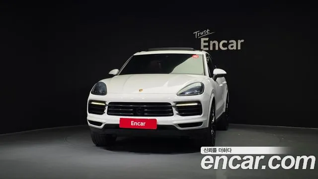 Porsche Cayenne 2019 — фото 3