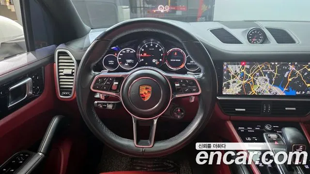 Porsche Cayenne 2019 — фото 13
