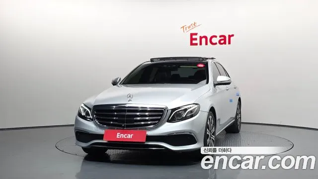 Mercedes-Benz E-Class 2017 — фото 3