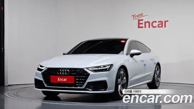 Audi A7 2022 — фото 1
