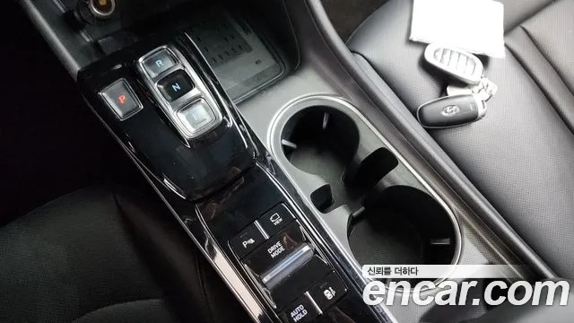 Hyundai Sonata 2020 — фото 9