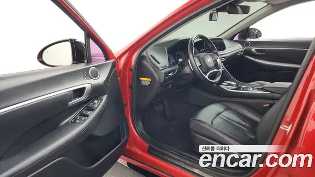 Hyundai Sonata 2020 — фото 10