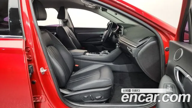 Hyundai Sonata 2020 — фото 11