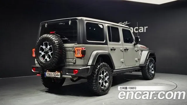 Jeep Wrangler 2023 — фото 2