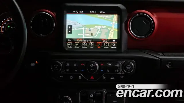 Jeep Wrangler 2023 — фото 14