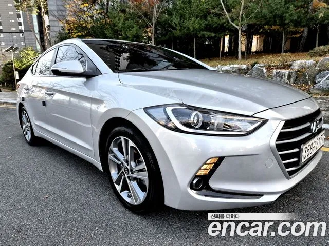 Hyundai AVANTE 2018 — фото 3