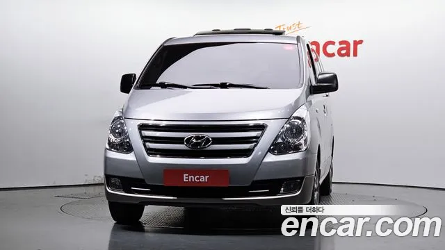 Hyundai Starex 2016 — фото 3