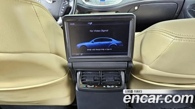 Hyundai Genesis 2012 — фото 17