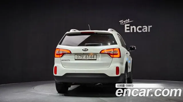 Kia Sorento 2014 — фото 4