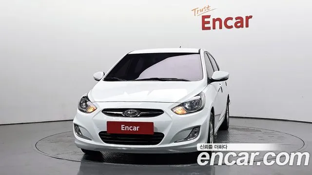 Hyundai Accent 2015 — фото 3