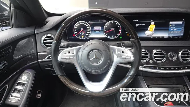 Mercedes-Benz S-Class 2019 — фото 13