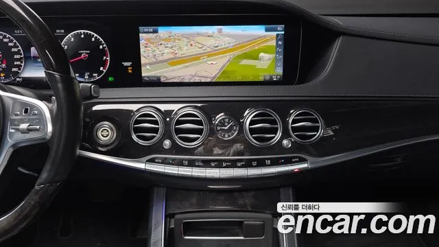 Mercedes-Benz S-Class 2019 — фото 16