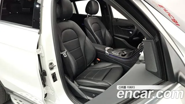 Mercedes-Benz GLC-Class 2023 — фото 10