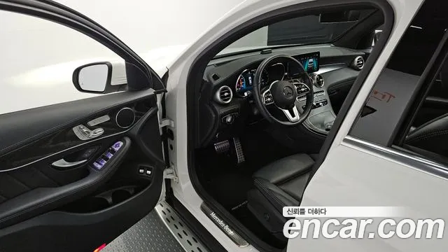 Mercedes-Benz GLC-Class 2023 — фото 11