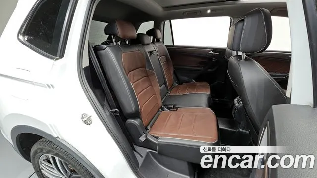Volkswagen Tiguan 2023 — фото 11