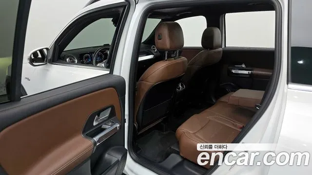 Mercedes-Benz GLB-Class 2021 — фото 12