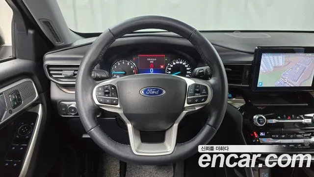 Ford Explorer 2021 — фото 13