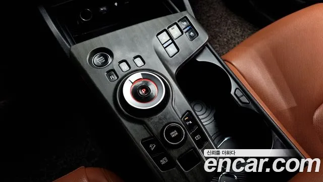 Kia Sportage 2022 — фото 9