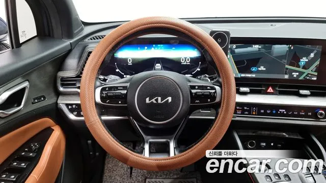 Kia Sportage 2022 — фото 13