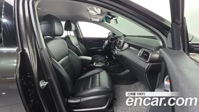 Kia Sorento 2019 — фото 10