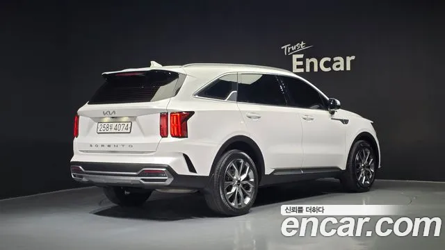 Kia Sorento 2022 — фото 2