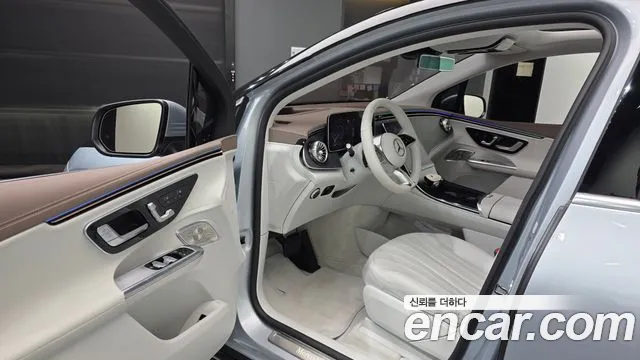 Mercedes-Benz EQE 2023 — фото 10