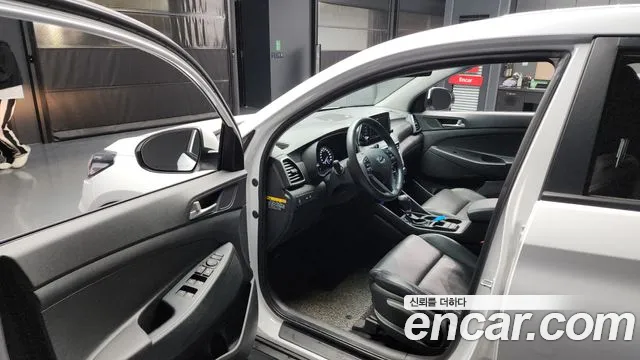 Hyundai Tucson 2020 — фото 10