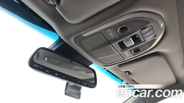 Hyundai Genesis 2016 — фото 18