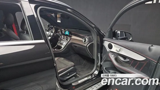 Mercedes-Benz GLC-Class 2022 — фото 11