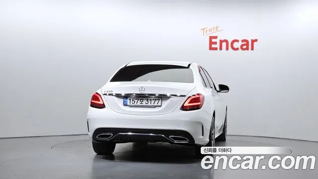 Mercedes-Benz C-Class 2021 — фото 4