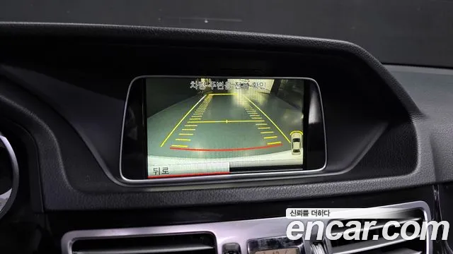 Mercedes-Benz E-Class 2014 — фото 15