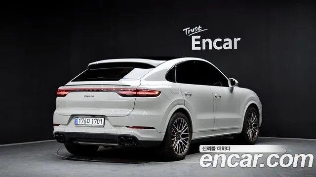 Porsche Cayenne 2023 — фото 2