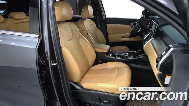 Kia Sorento 2021 — фото 10