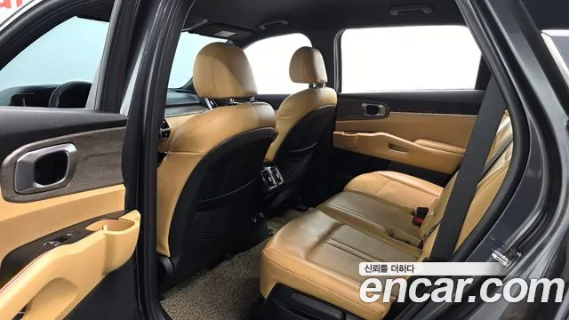 Kia Sorento 2021 — фото 13