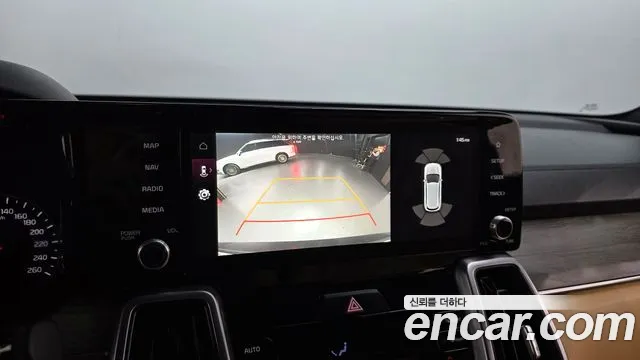 Kia Sorento 2021 — фото 14