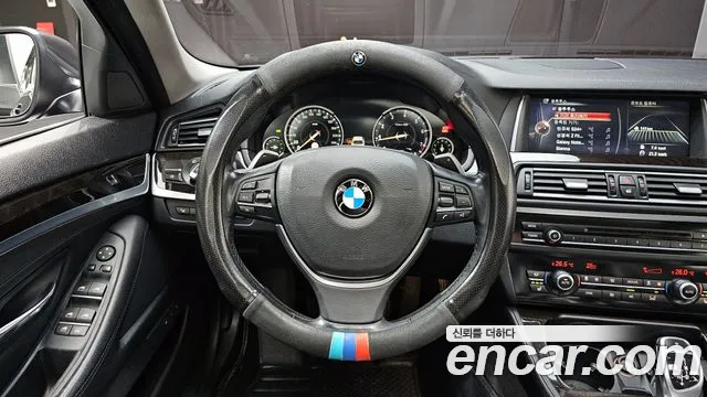 BMW 5-Series 2015 — фото 13