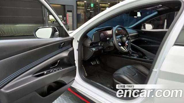 Hyundai AVANTE 2025 — фото 11