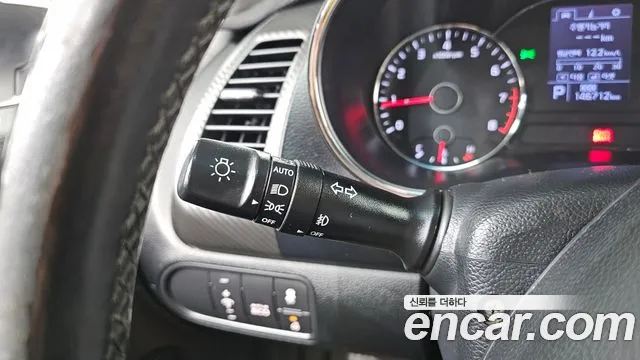 Kia K3 2014 — фото 16
