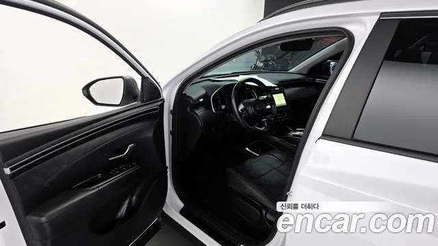 Hyundai Tucson 2023 — фото 10