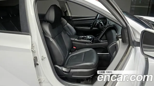 Hyundai Tucson 2023 — фото 12