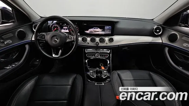 Mercedes-Benz E-Class 2018 — фото 7