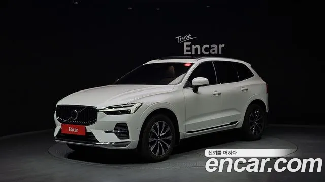 Volvo XC60 2024 — фото 1