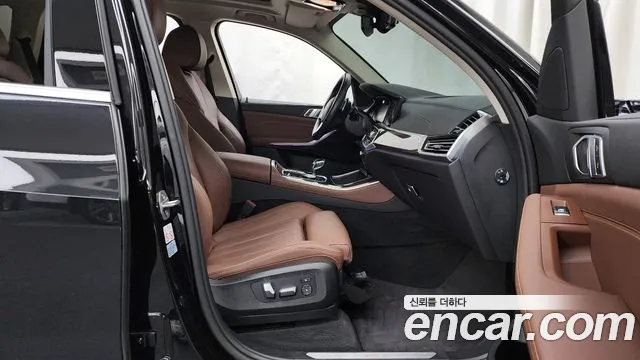 BMW X5 2022 — фото 11