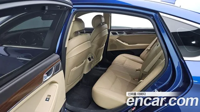 Hyundai Genesis 2016 — фото 13