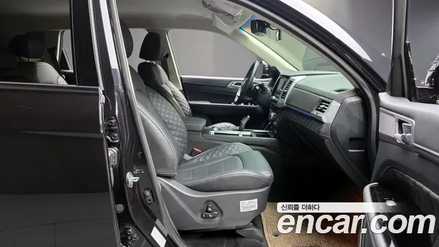 KG_Mobility_Ssangyong Rexton 2023 — фото 10