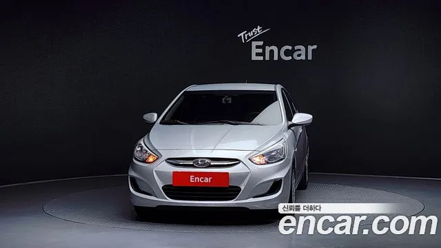 Hyundai Accent 2015 — фото 3