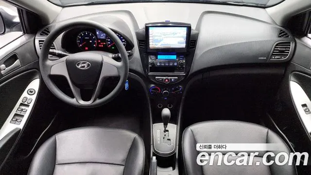 Hyundai Accent 2015 — фото 7