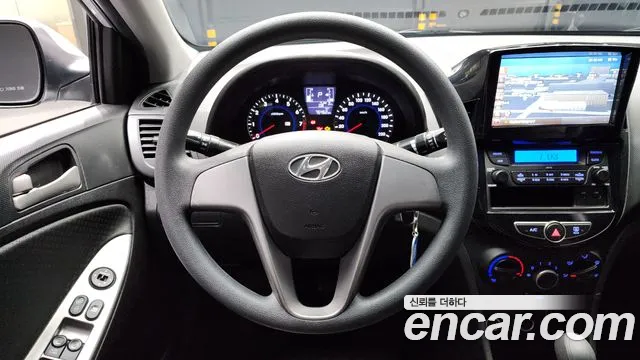 Hyundai Accent 2015 — фото 13