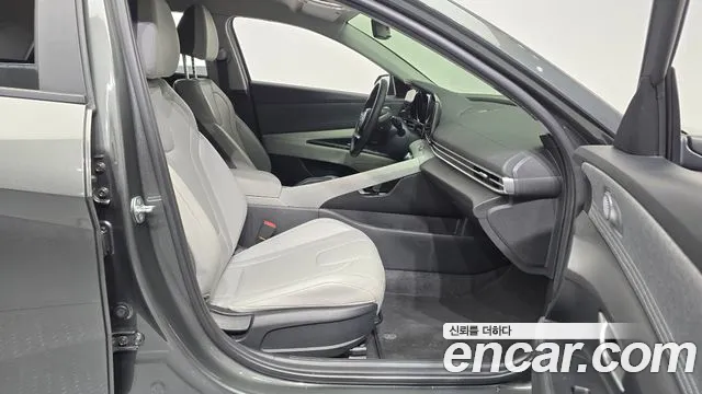 Hyundai AVANTE 2023 — фото 10